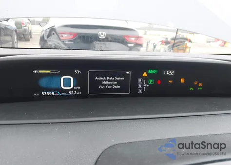 2016 Toyota Prius Four z USA, uszkodzony, nr VIN JTDKARFU9G3010152